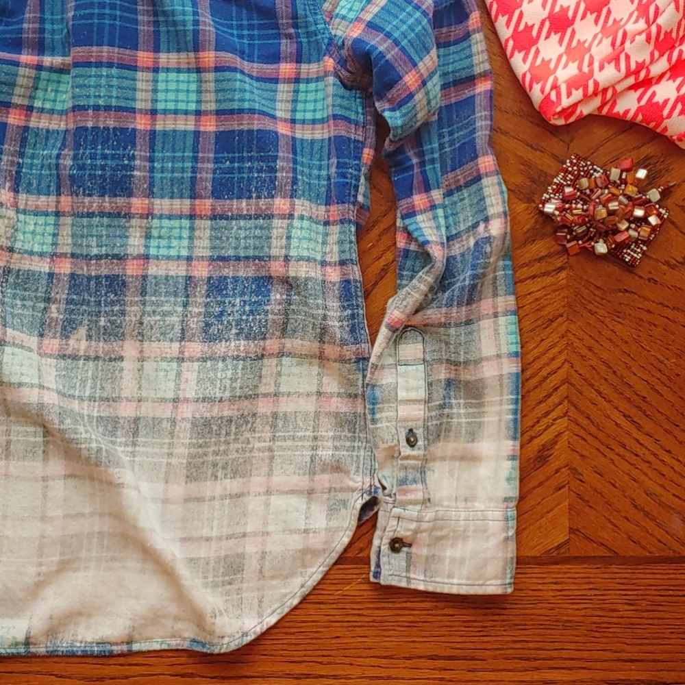 Redesigned Relaxed Perfection Flannel - All In - Picture 14 of 15